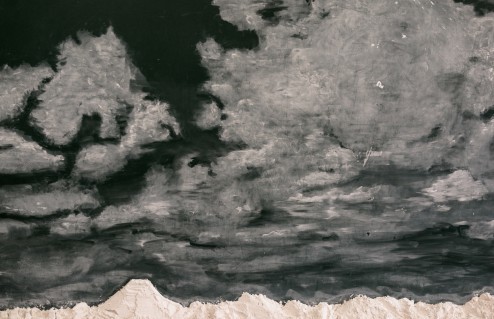 伊参スタジオの黒板に描かれていた作品。内モンゴルみたいな景色。