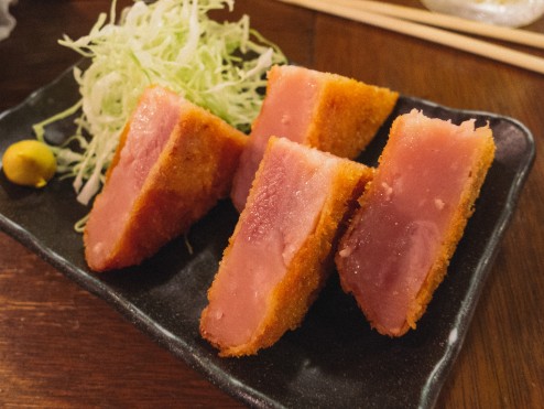 おすすめ：肉厚なハムカツ