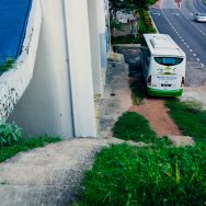 Putra駅からレジデンスへの近道。スーツケースとか持ってたらまず移動できなさそう。