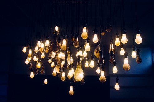 電球都市旧第三小学校、中之条群馬