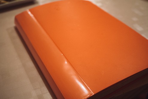 電話帳みたいな分厚さのメニュー