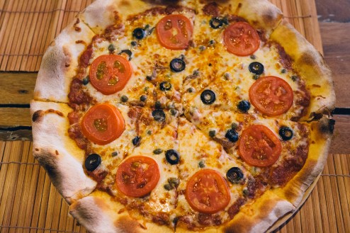 ピザ、すげえうまい