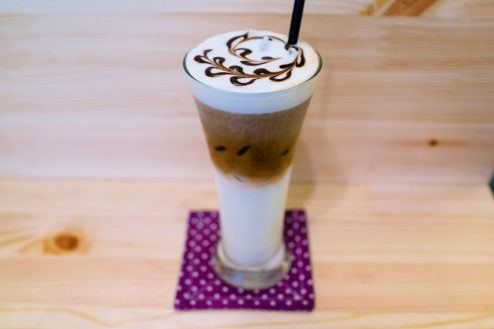 出てきたラテ、豪華