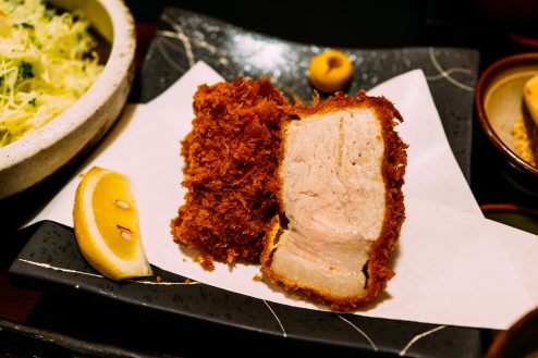 黒かつ亭 中央駅本店