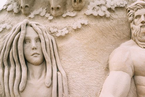 これ、どうしてもヘビメタの人にしか見えないのだが・・きっと違うんだよね