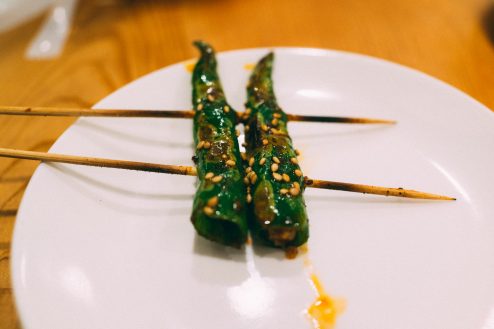 青唐辛子の羊肉詰め、見た目地味だけど激しいやつです